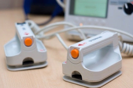 Desfibrilador: o que &eacute;? Como usar? Por que usar?