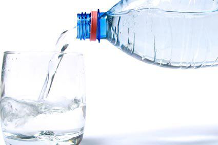 Desidrata&ccedil;&atilde;o: conceito, causas, fisiopatologia, sinais e sintomas, diagn&oacute;stico, tratamento, preven&ccedil;&atilde;o, evolu&ccedil;&atilde;o e complica&ccedil;&otilde;es