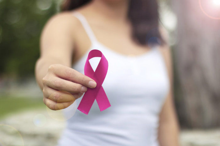 Outubro Rosa: preven&ccedil;&atilde;o e esperan&ccedil;a na luta contra o c&acirc;ncer de mama