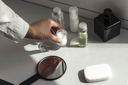 Peeling - quais s&atilde;o os tipos mais comuns? Como eles tratam a pele? 
