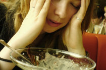 Ru&iacute;do alimentar ou <i>food noise</i>: quando os pensamentos sobre comida n&atilde;o silenciam