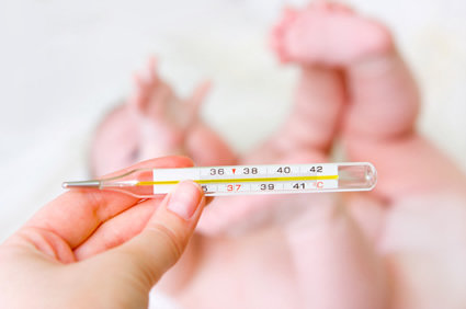 Hipertermia: quais as diferenças entre hipertermia e febre? O que deve ser feito?